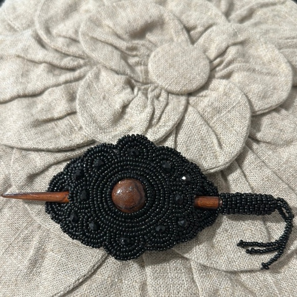 Black Beaded Hair Clip with Brown Accents